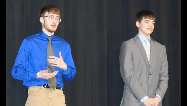 Photo for the Mascot by Sue Jacobson. Juniors Trevor Belaen and Ryan Vlaminck discussed how the Discussion category works.